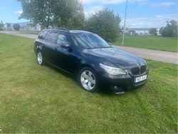 Svart Begagnad 2008 BMW 520 Kombi | 44 500 kr (Marknadspris)