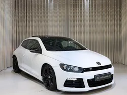 Röd Begagnad 2011 VW Scirocco R Sportkupé | 149 900 kr (Marknadspris)