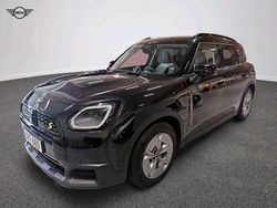 Svart Begagnad 2024 Mini Countryman SUV | 429 900 kr