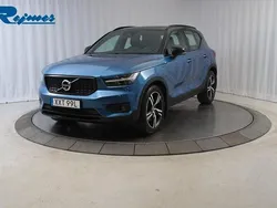 Blå Begagnad 2021 Volvo XC40 R-Design SUV | 324 800 kr (Marknadspris)
