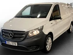 Vit (white) Begagnad 2021 Mercedes e-Vito Minibuss | 229 000 kr (Superpris)