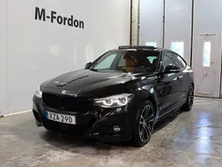 Svart (black sapphire metallic) Begagnad 2020 BMW 320 Gran Turismo M Sport Halvkombi | 319 900 kr (Dyr)