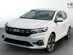 Snövit Ny 2025 Dacia Sandero Expression Halvkombi | 219 900 kr (Marknadspris)