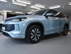 Silver (oyster silver metallic ) Ny 2025 VW Tayron Edition SUV | 451 300 kr (Marknadspris)