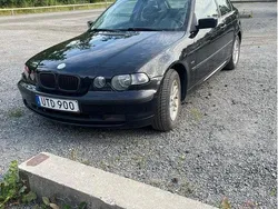 Svart Begagnad 2004 BMW 316 Compact Halvkombi | 23 000 kr (Bra pris)