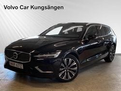 Svart Begagnad 2023 Volvo V60 Core Kombi | 339 900 kr (Marknadspris)
