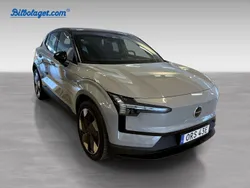 Grå Begagnad 2024 Volvo EX30 Performance SUV | 469 000 kr (Dyr)