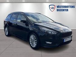 Svart Begagnad 2017 Ford Focus ST-Line Kombi | 73 000 kr (Marknadspris)