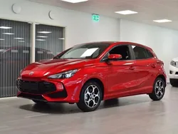 Röd/orange Ny 2024 MG MG3 Halvkombi | 277 490 kr (Marknadspris)