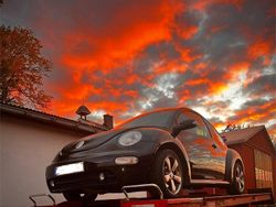 Svart Begagnad 2005 VW Beetle Highline Halvkombi | 60 000 kr (Marknadspris)