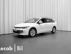 Vit (pure white) Ny 2025 VW Golf VIII Kombi | 358 700 kr (Marknadspris)