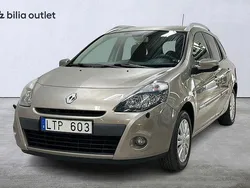 Ljusbrun (lbrun) Begagnad 2011 Renault Clio GrandTour Kombi | 64 900 kr (Bra pris)
