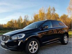 Svart Begagnad 2016 Volvo XC60 Momentum SUV | 114 000 kr (Bra pris)