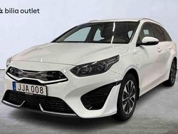 Vit Begagnad 2023 Kia Ceed Sportswagon Kombi | 229 000 kr