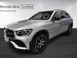 Svart Begagnad 2022 Mercedes GLC300e AMG SUV | 499 900 kr (Marknadspris)