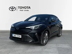 Svart Begagnad 2022 Toyota C-HR Executive SUV | 279 000 kr (Lite dyr)