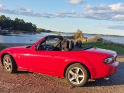 Röd Begagnad 2006 Mazda MX5 Cab | 90 000 kr (Dyr)