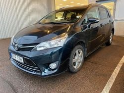 Blå Begagnad 2016 Toyota Verso Edition Minibuss | 184 900 kr (Marknadspris)