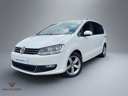 Vit Begagnad 2012 VW Sharan Minibuss | 99 000 kr (Marknadspris)
