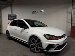 Flerfärgad (flerf) Begagnad 2017 VW Golf VII GTI Clubsport Halvkombi | 259 900 kr (Lite dyr)