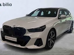 Vit Begagnad 2025 BMW 520 Kombi | 689 900 kr