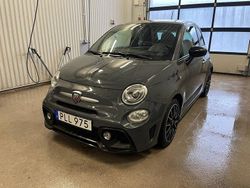 Grå Begagnad 2017 Abarth 595 Halvkombi | 149 000 kr (Marknadspris)
