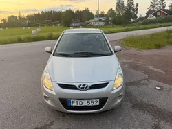 Silver Begagnad 2009 Hyundai i20 Select Halvkombi | 39 500 kr (Marknadspris)