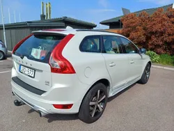 Vit Begagnad 2011 Volvo XC60 R-Design SUV | 96 000 kr (Bra pris)
