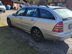 Silver Begagnad 2006 Mercedes C230 Elegance Kombi | 18 500 kr