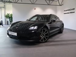 Svart (black) Begagnad 2025 Porsche Taycan 4S Sport Turismo Sedan | 1 095 000 kr (Dyr)