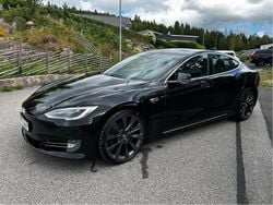 Svart Begagnad 2019 Tesla Model S Sedan | 235 000 kr (Bra pris)