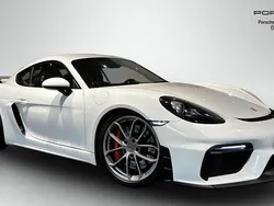 Vit Begagnad 2020 Porsche 718 Cayman GT4 Sportkupé | 1 015 000 kr (Superpris)