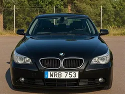 Svart Begagnad 2005 BMW 525 Sedan | 40 000 kr (Marknadspris)
