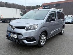 Silver Begagnad 2022 Toyota Proace Verso City Kombi | 209 900 kr (Dyr)