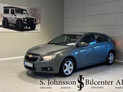Grå Begagnad 2012 Chevrolet Cruze Halvkombi | 69 900 kr (Lite dyr)