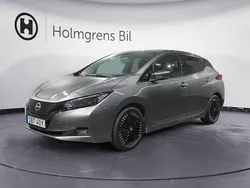 Grå Begagnad 2023 Nissan Leaf N-Connecta Halvkombi | 209 900 kr (Marknadspris)