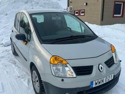 Begagnad 2005 Renault Modus Minibuss | 18 000 kr (Lite dyr)