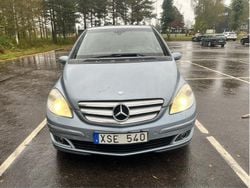 Begagnad 2006 Mercedes 200 Halvkombi | 30 400 kr