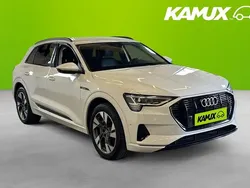 Vit Begagnad 2020 Audi e-tron SUV | 274 900 kr (Bra pris)