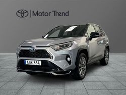 Grå Begagnad 2021 Toyota RAV4 Hybrid Premium SUV | 379 900 kr (Marknadspris)