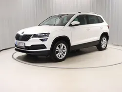 Vit Begagnad 2020 Skoda Karoq SUV | 219 800 kr (Marknadspris)