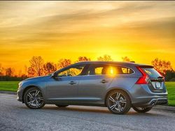 Begagnad 2016 Volvo V60 Kombi | 200 000 kr