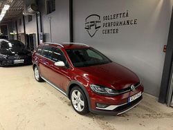 Röd Begagnad 2019 VW Golf Alltrack Kombi | 219 900 kr (Dyr)