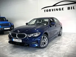 Blå Begagnad 2019 BMW 330e Sport Line Sedan | 289 000 kr (Marknadspris)
