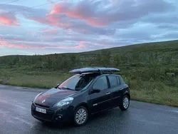 Svart Begagnad 2011 Renault Clio R.S. Halvkombi | 19 000 kr (Superpris)