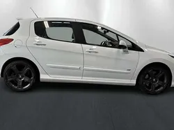 Vit Begagnad 2012 Peugeot 308 GTi Halvkombi | 89 000 kr (Lite dyr)