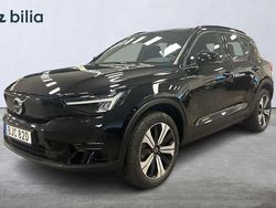 Svart Begagnad 2022 Volvo XC40 Core SUV | 329 900 kr
