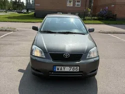 Grå Begagnad 2004 Toyota Corolla Halvkombi | 35 900 kr (Marknadspris)