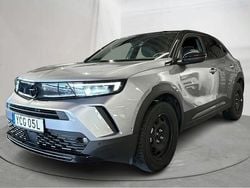 Grå Begagnad 2022 Opel Mokka-e GS Line SUV | 189 000 kr (Marknadspris)