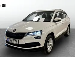 Vit Begagnad 2018 Skoda Karoq Style SUV | 179 900 kr (Marknadspris)
